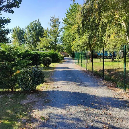 キャンプ場 Camping Le Vivien Saint-Vivien-de-Médoc